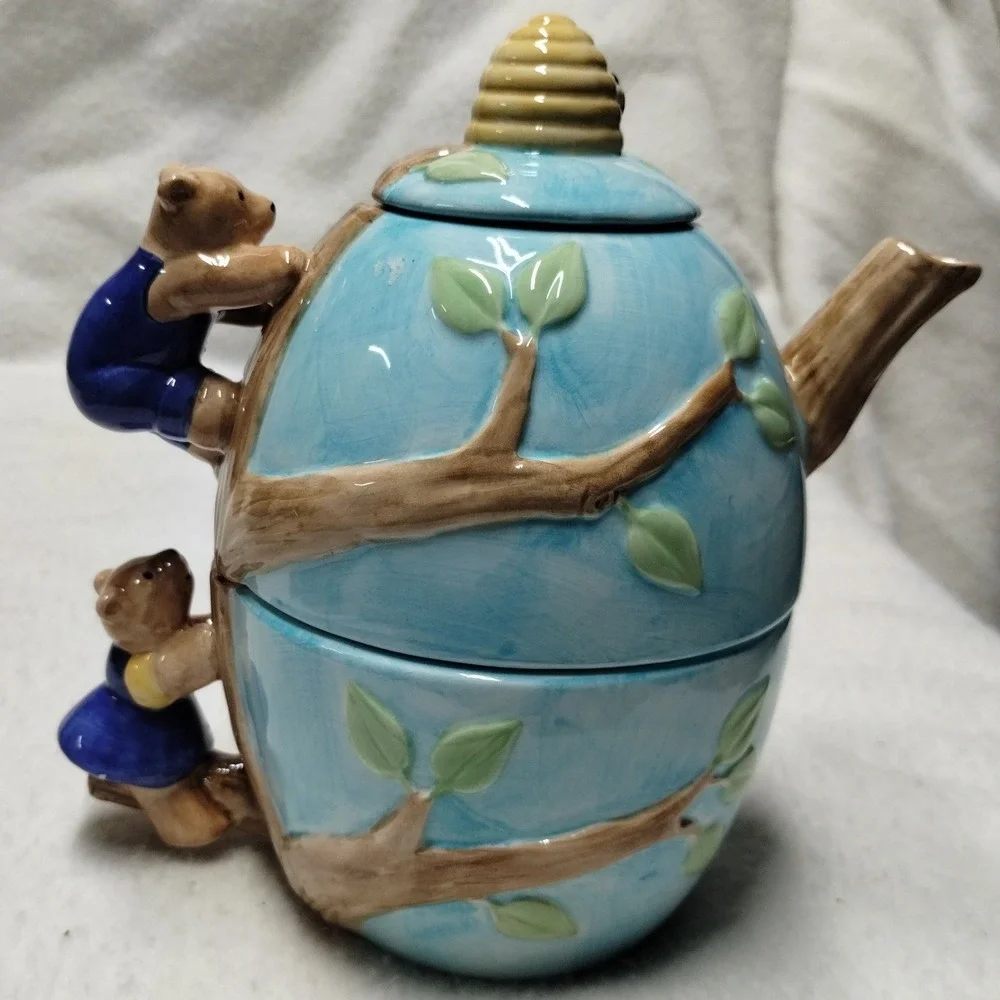 Vintage Bear Treehouse Teapot Teacup Set‎ Ceramic Blue Woodland Cottage